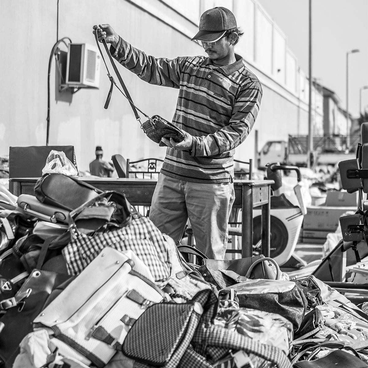 Guide to BedBugFree Thrift Shopping Bed Bug Guide