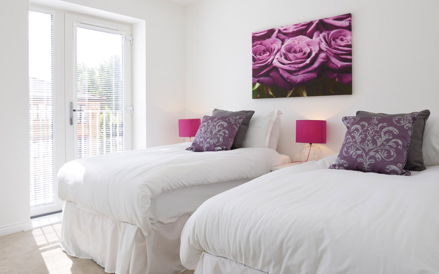 ShortstayMK Serviced Apartments and Houses in Milton keynes, Contractors in