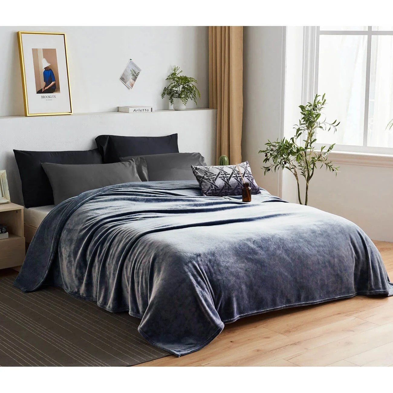 Grey Fleece AC Blankets for Sale 2024