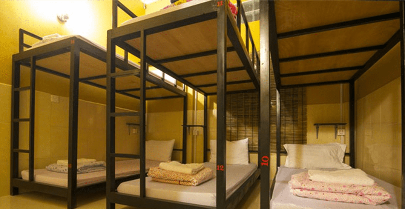 Male Bunker Bed Space 800 AED Dubai Beds Space