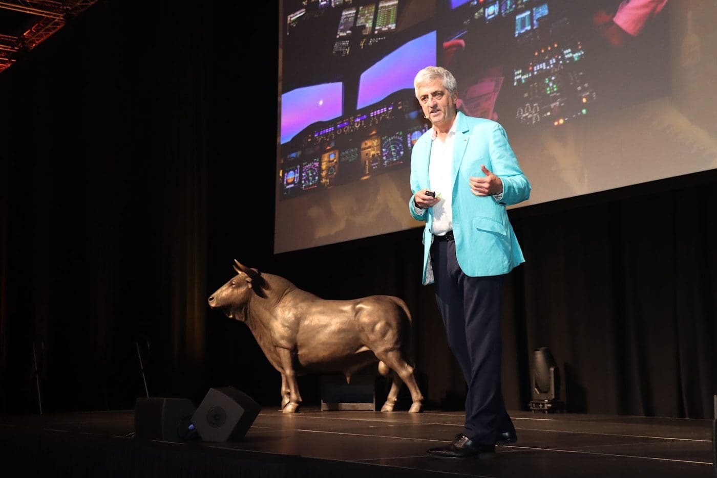 How visiting a feedlot visit changed heroic pilot's point of view