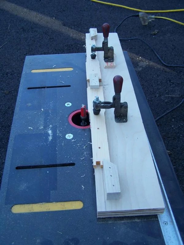 End bar routing jig Beesource Beekeeping Forums