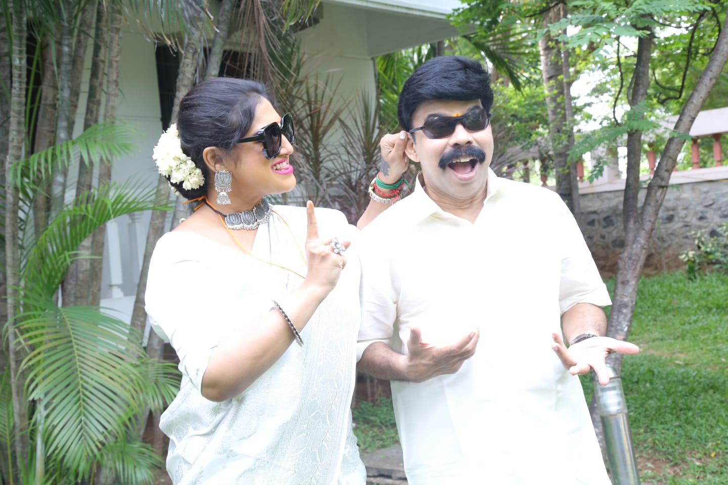 Vanitha and Powerstar Srinivasan’s Pickup Drop movie plot revealed ft