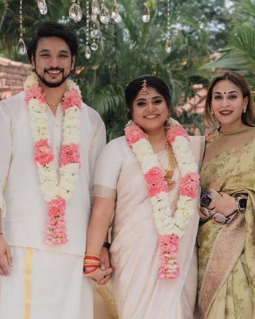 Aishwarya Rajinikanth wishes Manjima Mohan Gautam Karthik wedding