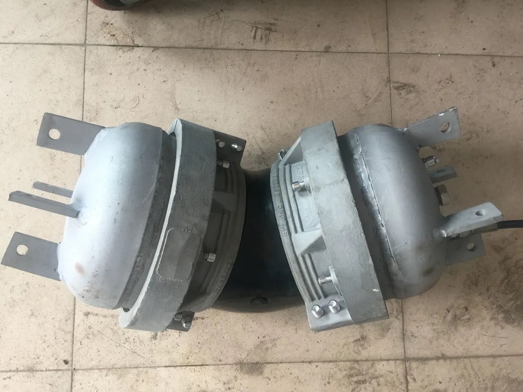 Hydrostatic Pressure Testing PE Pipe Fittings Casting Half Round Pot Shape