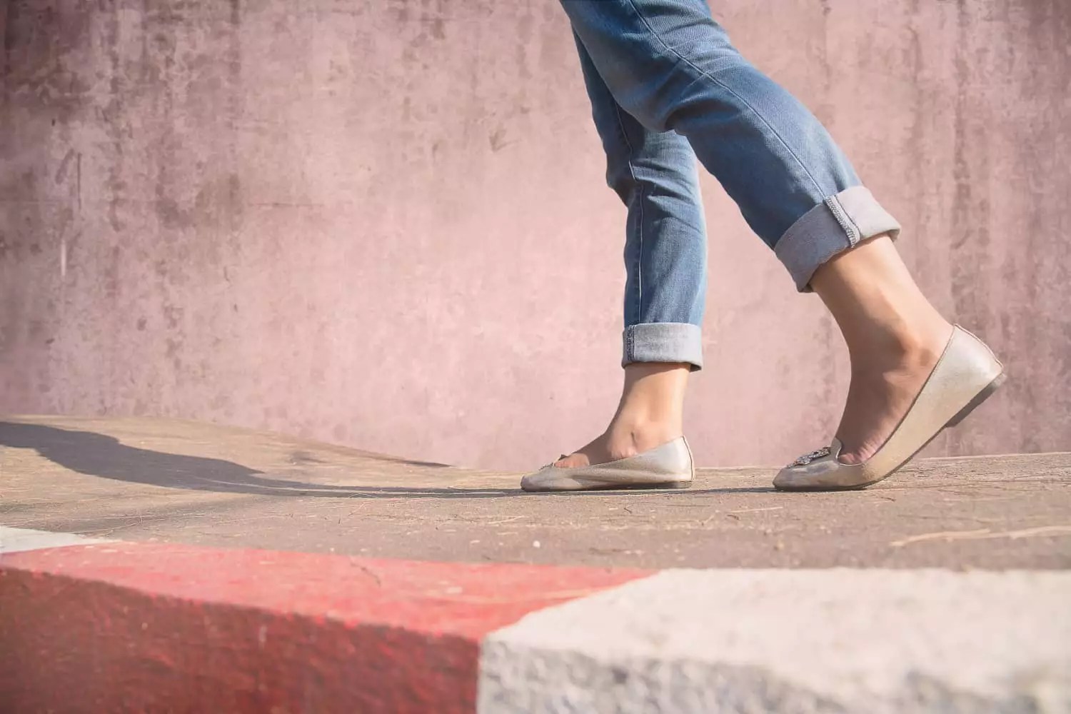 How To Choose Pregnancy Shoes During Pregnancy Being The Parent