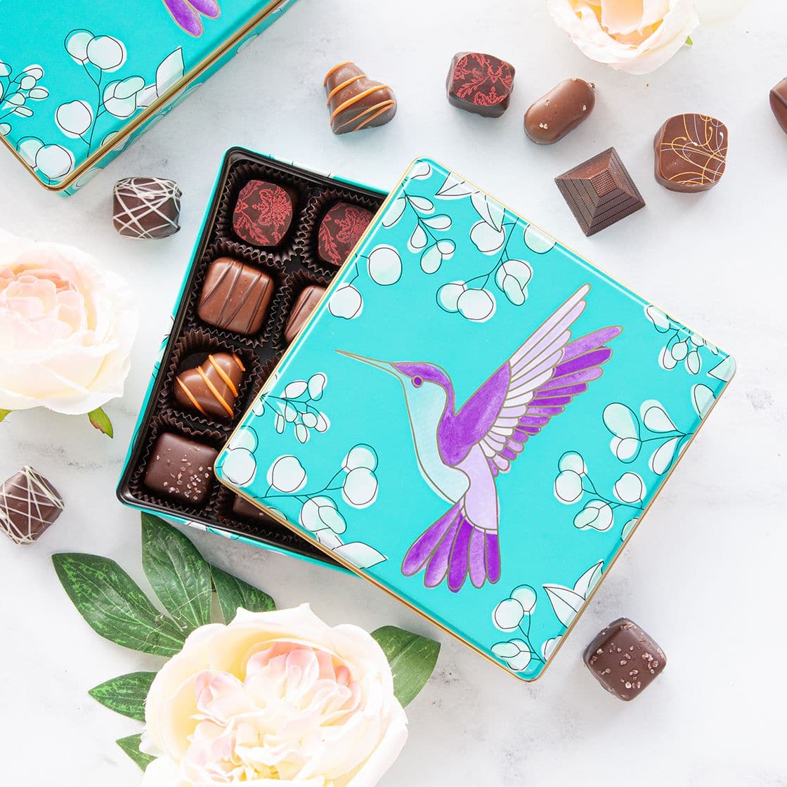 10 Shops for Mother's Day Chocolate Delivery in Toronto (2021)