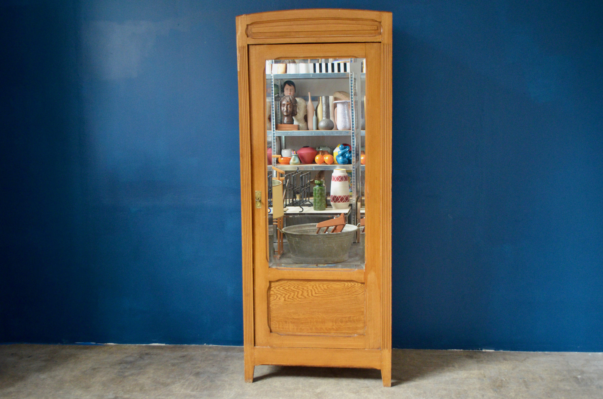 Armoire à glace Julia L'atelier Belle Lurette, Rénovation de meubles