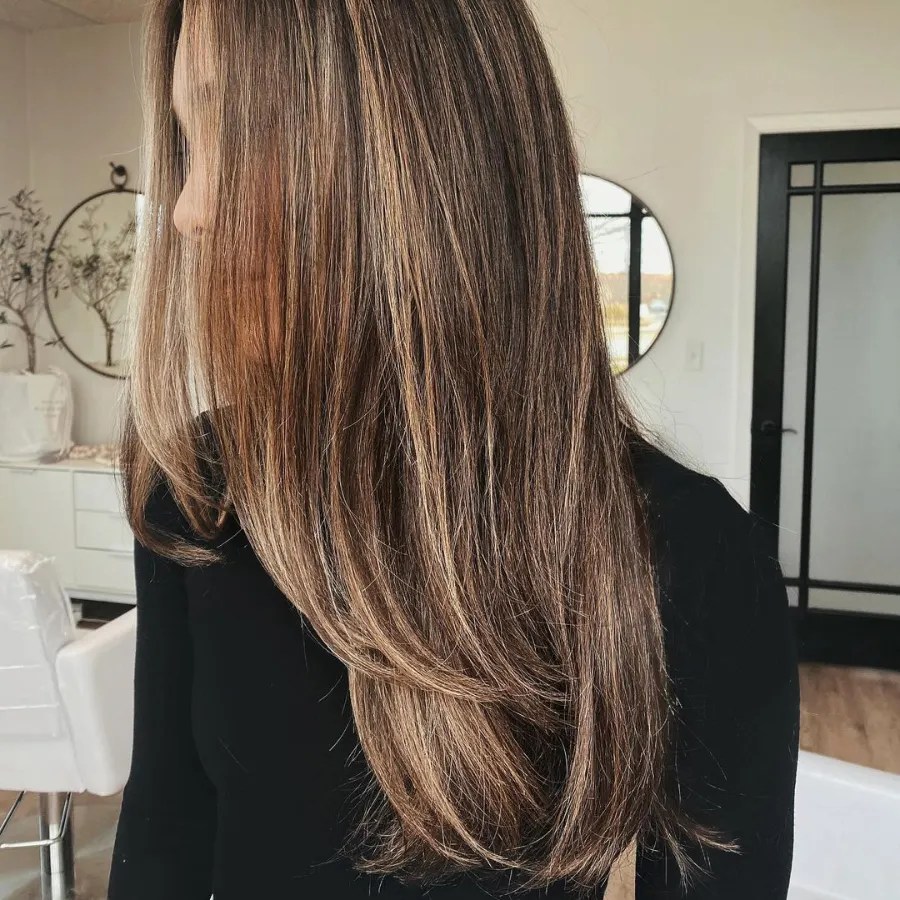 How to Rock Straight Layered Hair Hairstylist Advice BelleTag