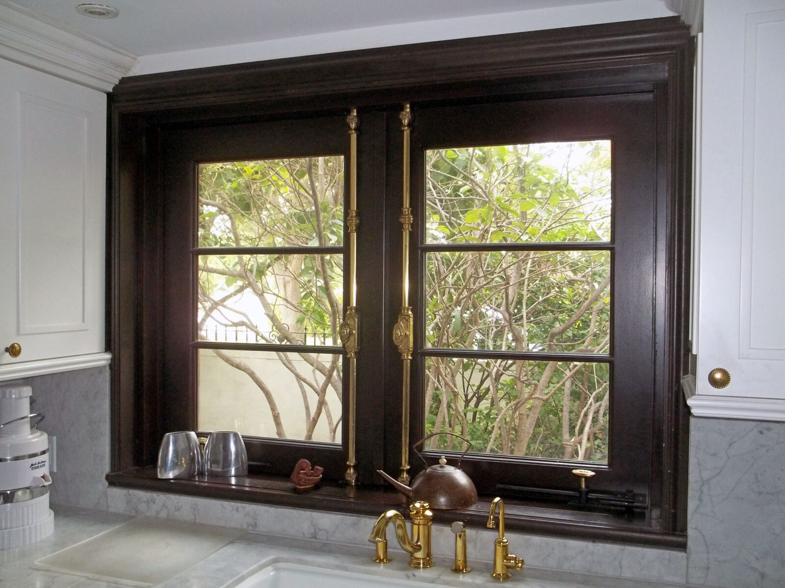 Searching For "Windows For Sale Near Me"? Call Bellini Mastercraft!