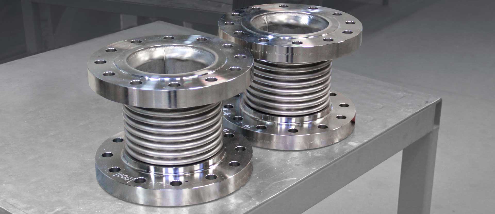 What are the advantages of using pipeline Expansion Joints?