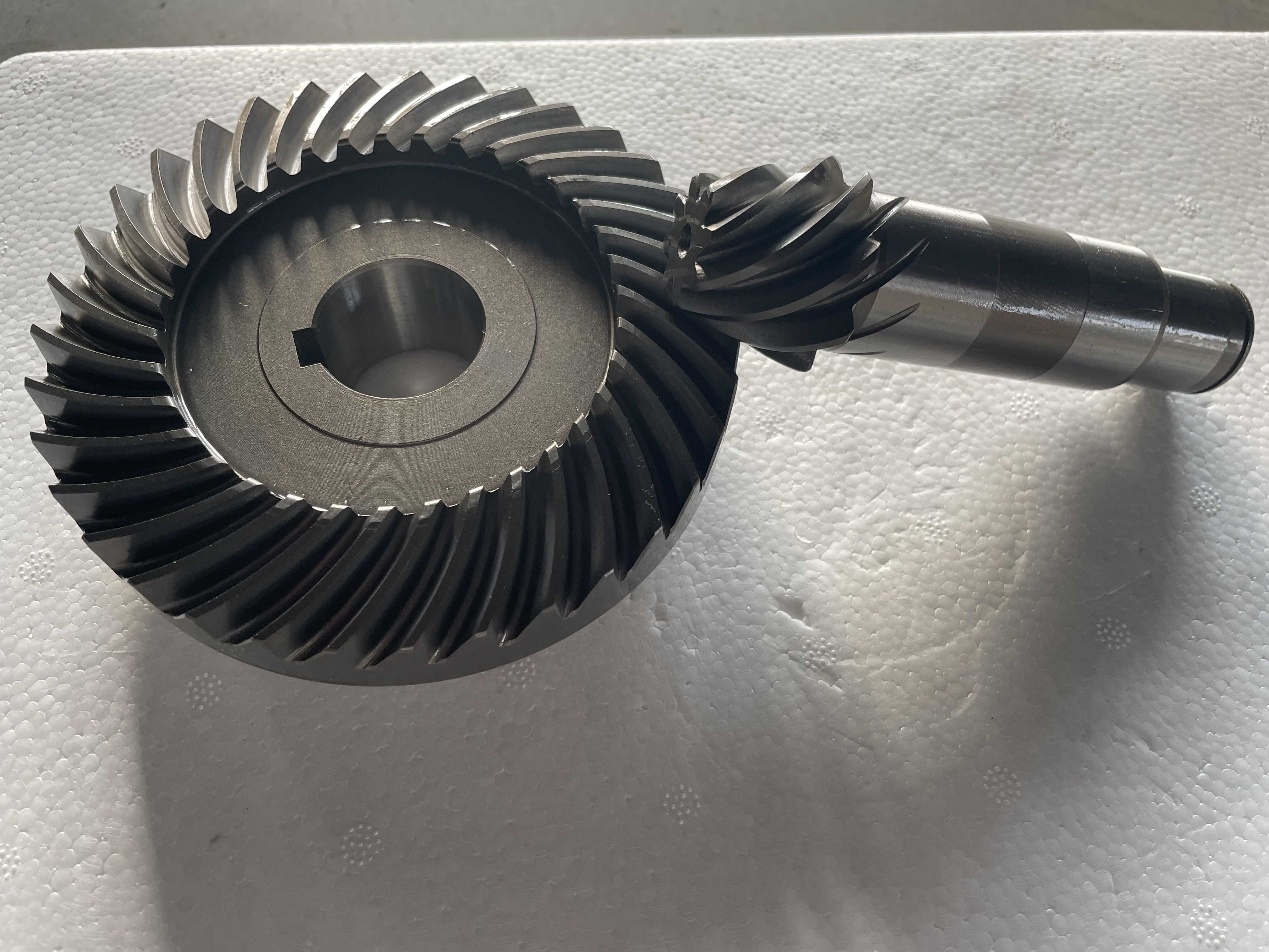 News What is the difference between worm gears and bevel gears?