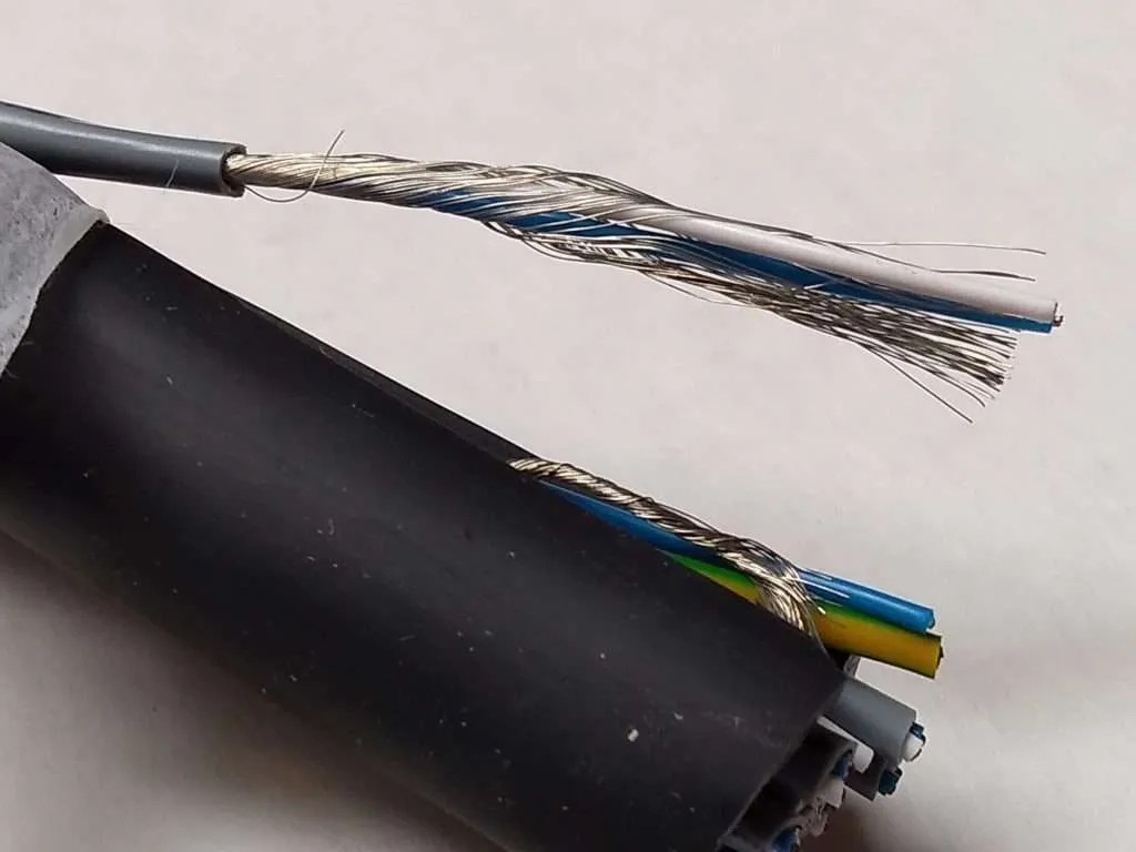 A Quick Explanation of Shielding for Audio Cables and How to Choose it. Belram
