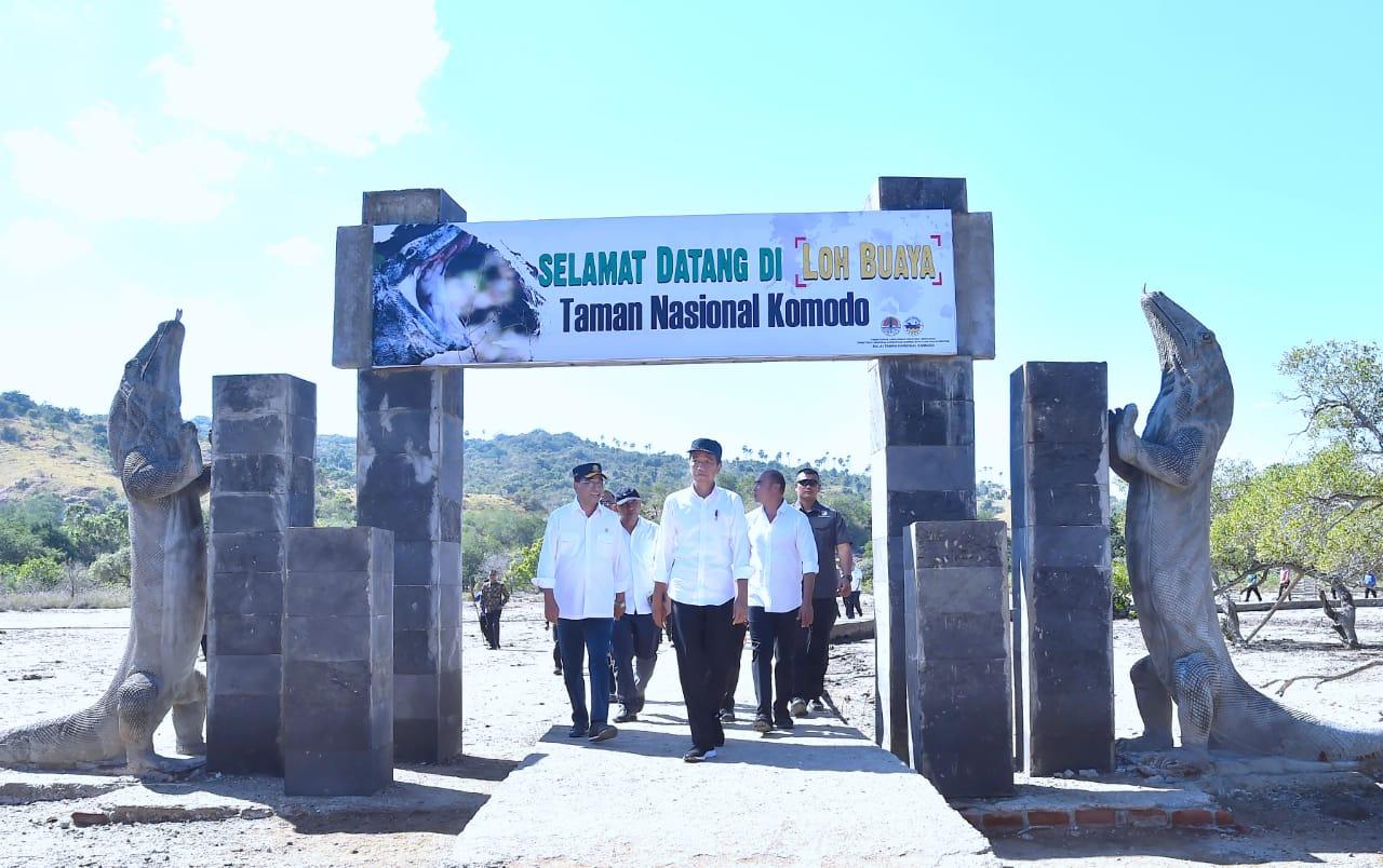 Tinjau Pulau Rinca di Taman Nasional Komodo, Presiden Jokowi Ingin  Integrasikan Kawasan Pariwisata NTT | Bengkulutoday - Terkini dan Aktual