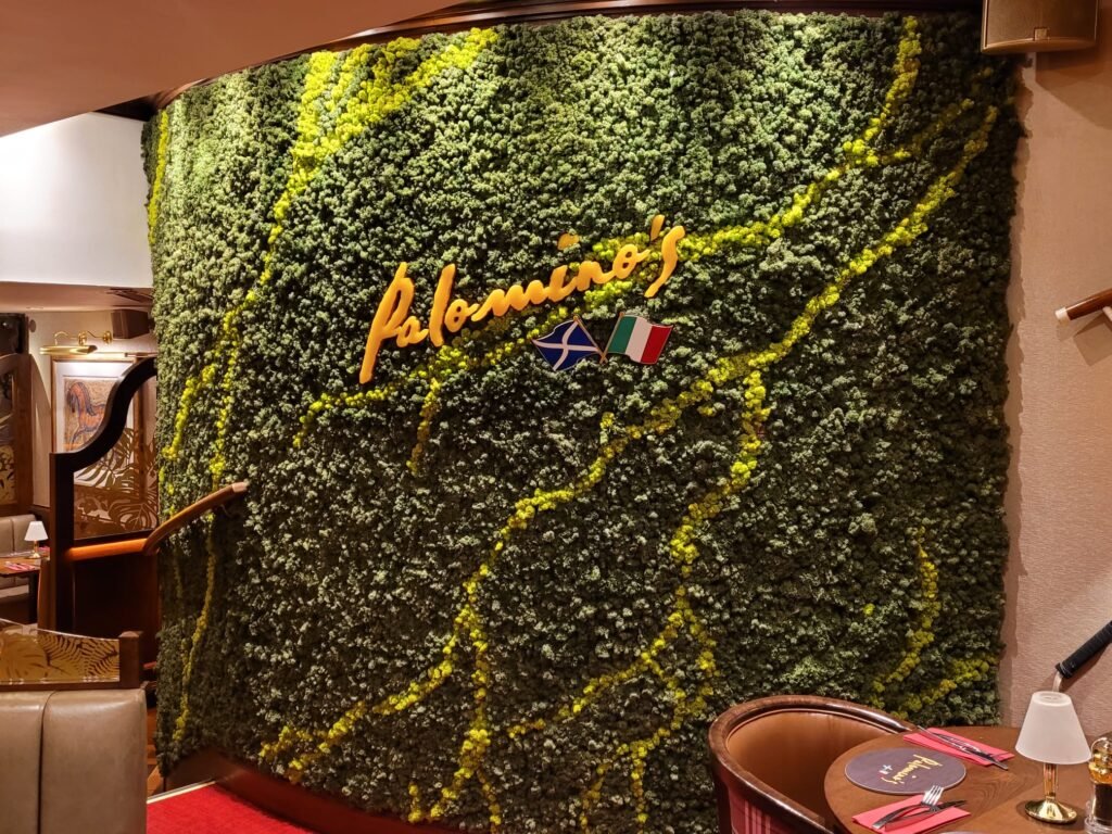 How long does a Moss Wall last? Benholm