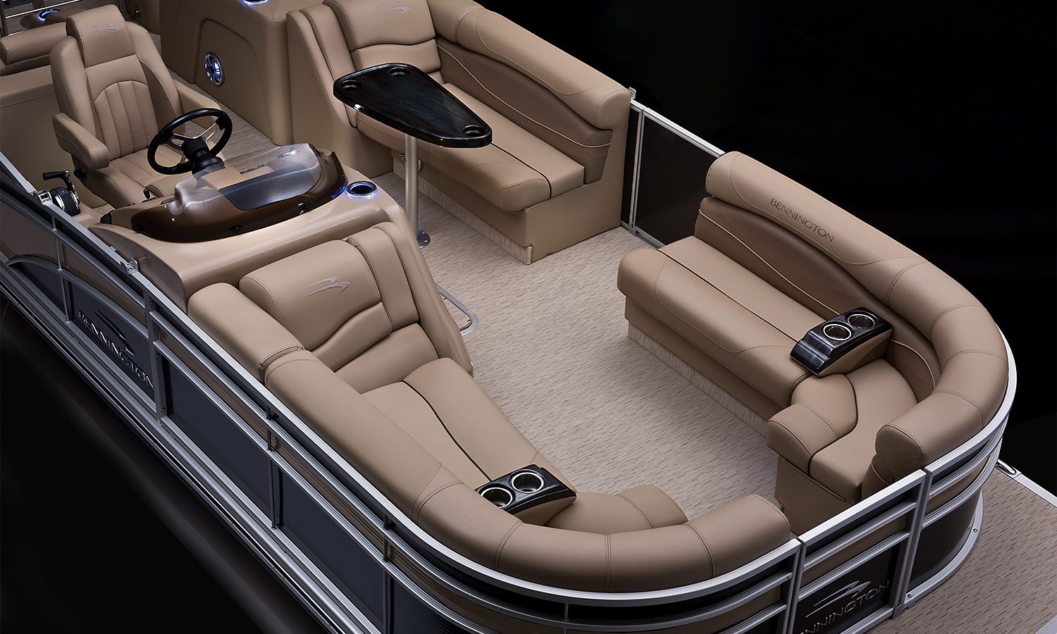 R22 Stern Launge Pontoon Boats by Bennington