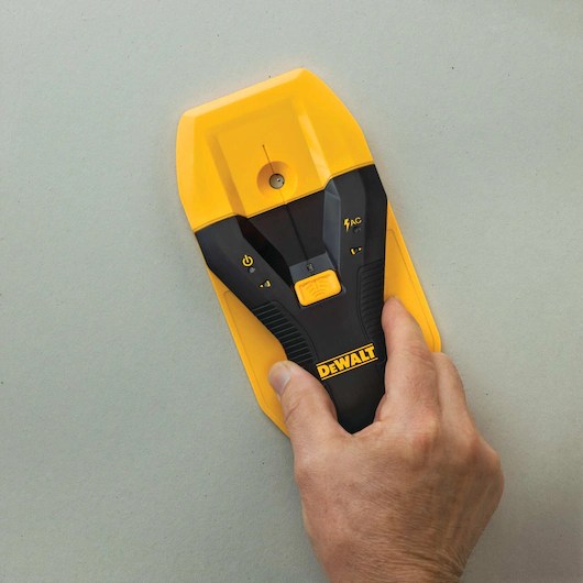 DeWalt 11/2 Inch Stud Finder Berings