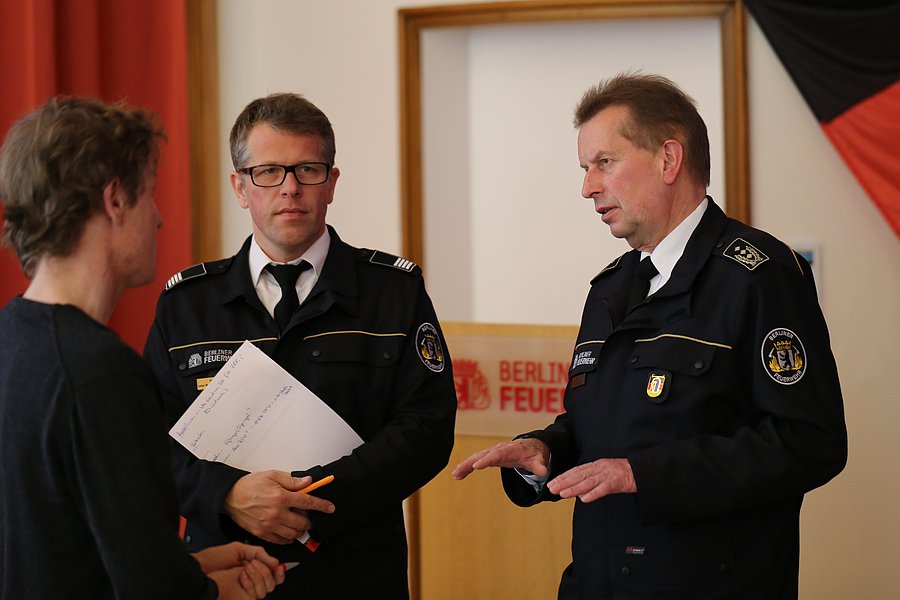 Berliner Feuerwehr Jahresbericht 2015