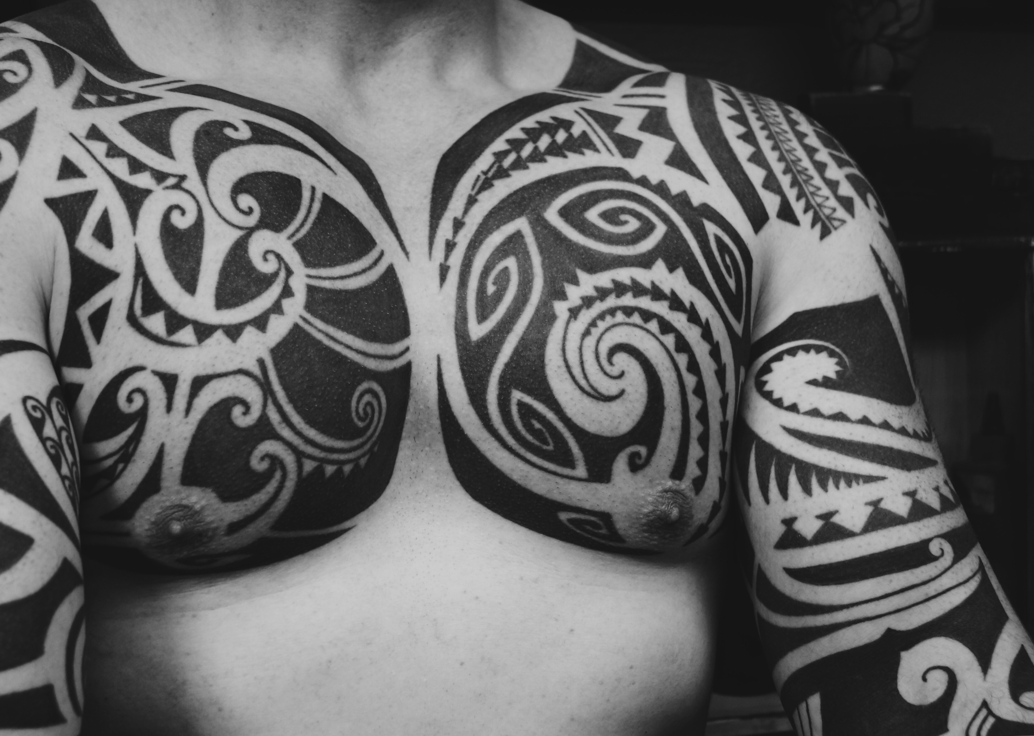 Tätowiererin Berlin: Mandala, Blackwork, Maori Tattoos, Polynesischer Stil 2343_x_3293_jpg