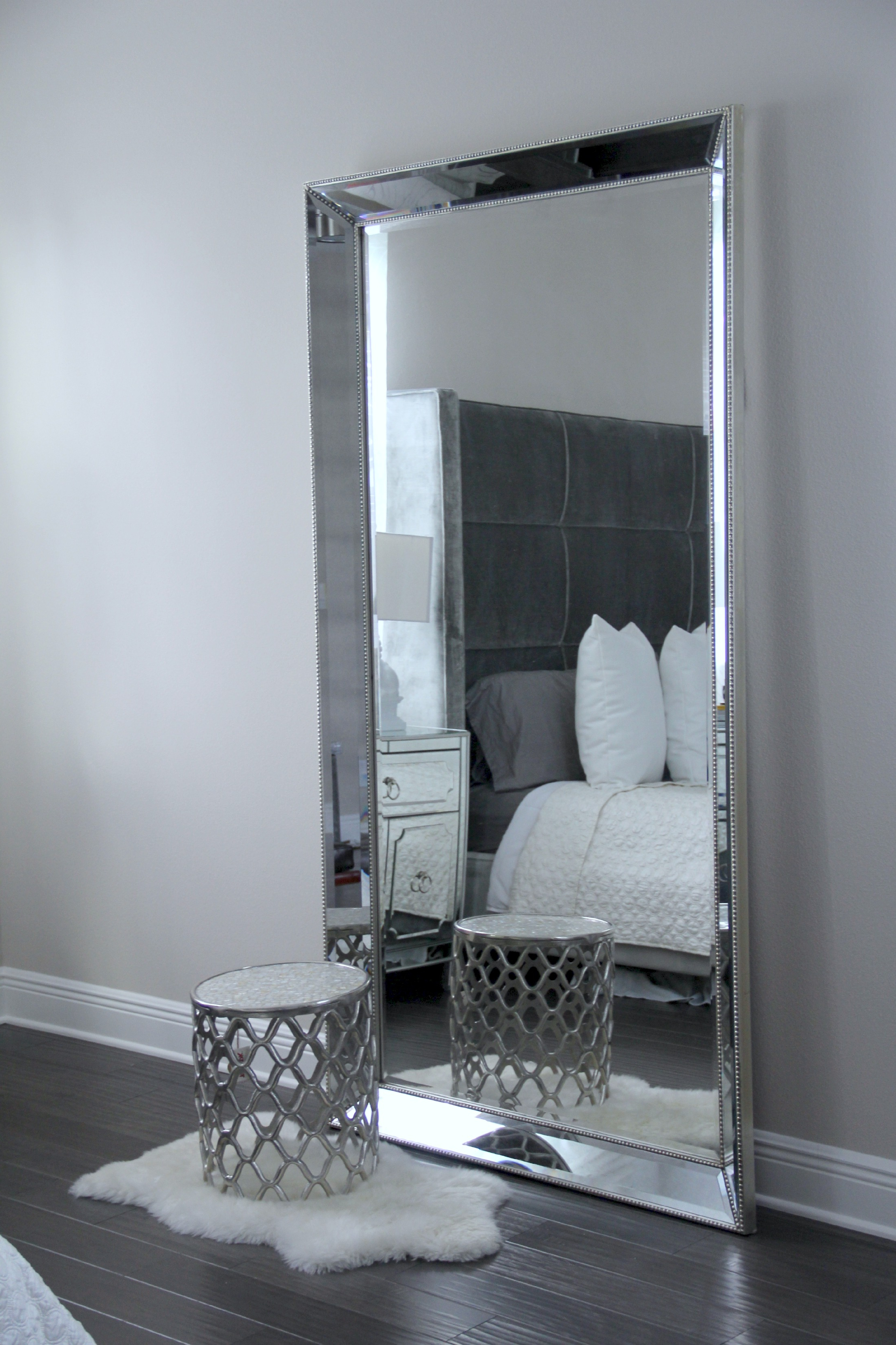 The Best Oversized Wall Mirrors