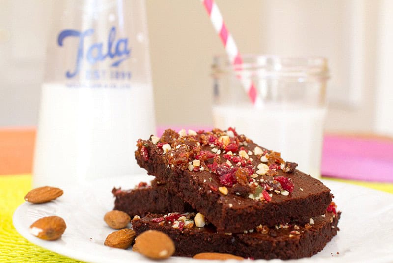 How to Make Almond Milk & Almond Pulp Brownies BespokeBride Wedding