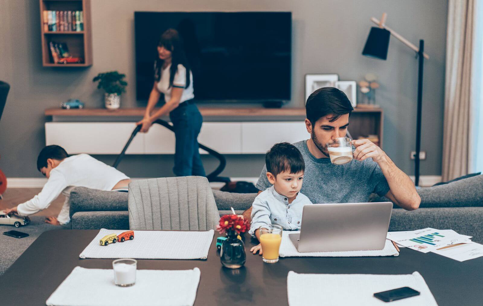 Suddenly Working From Home? 8 Easy Ways to Create a Comfortable and