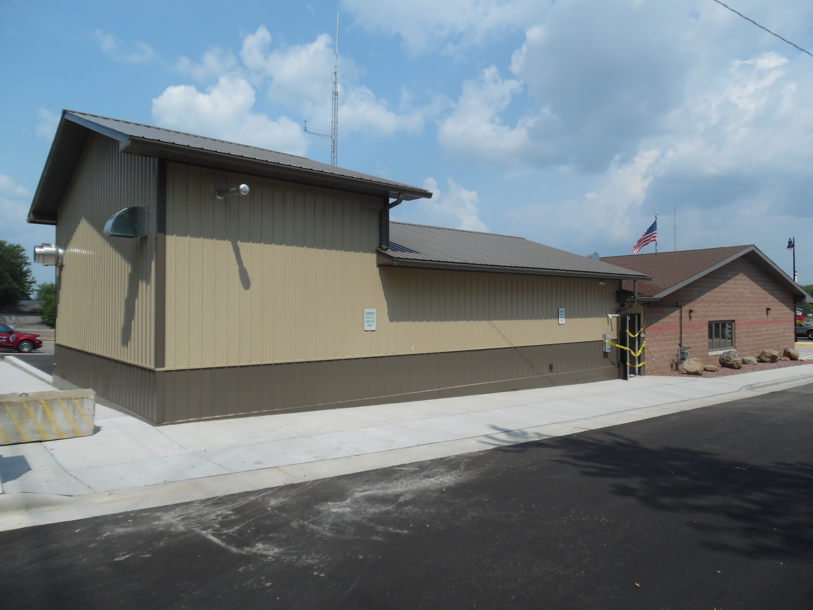 Commercial Bestimate LLC