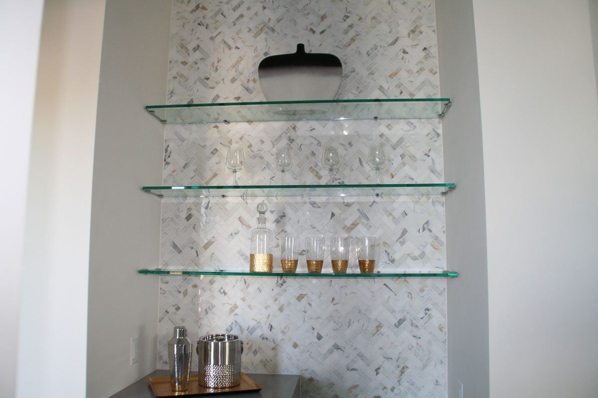 Glass Shelves in Naples, FL Best in Glass