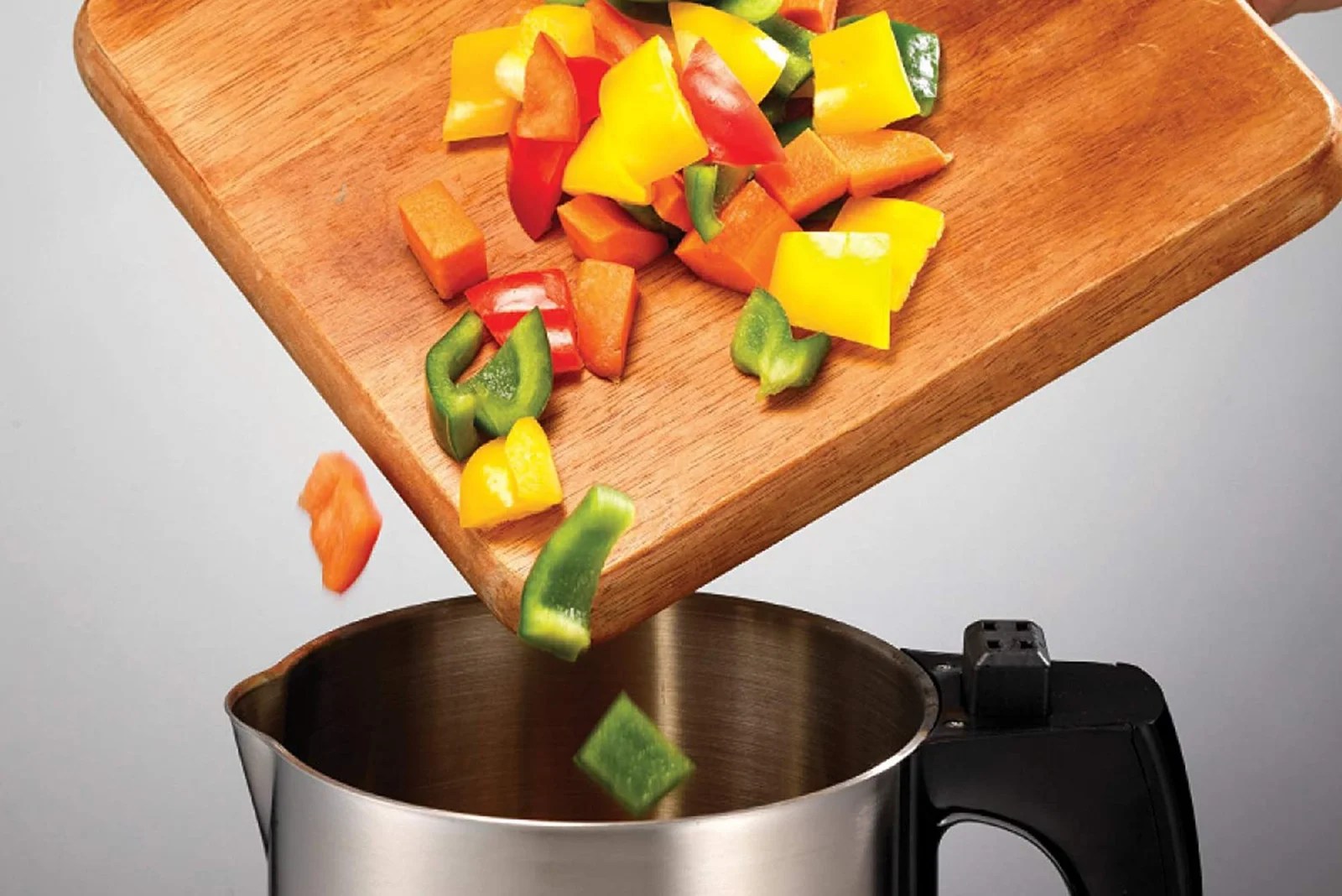 How to Use a Soup Maker for Delicious Fresh Meals