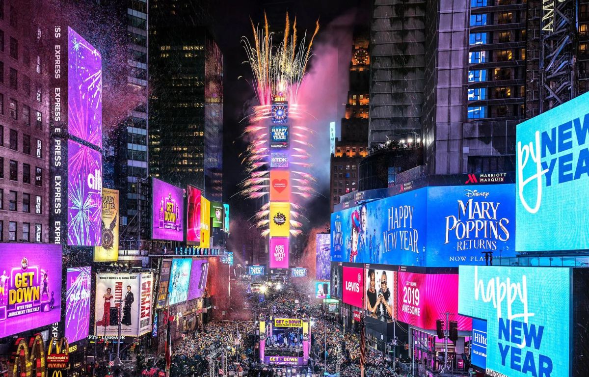Ringing in the New Year A Global Tapestry of Cultural Celebrations