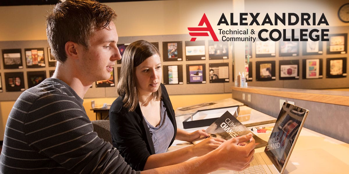 The 16 Best Programs for an Associate in Graphic Design in 2022 Best