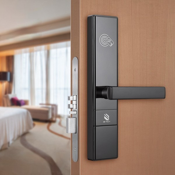 Best Commercial Smart Lock for Your Business Betech