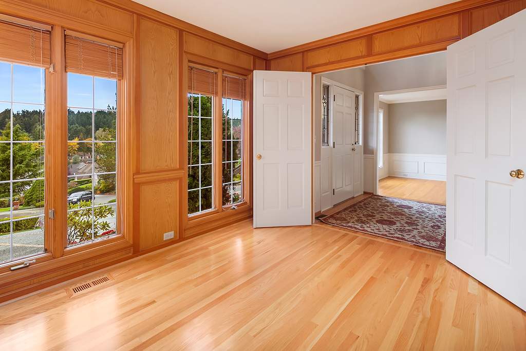 TwoStory Traditional Bridle Trails Bellevue Seattle's Eastside