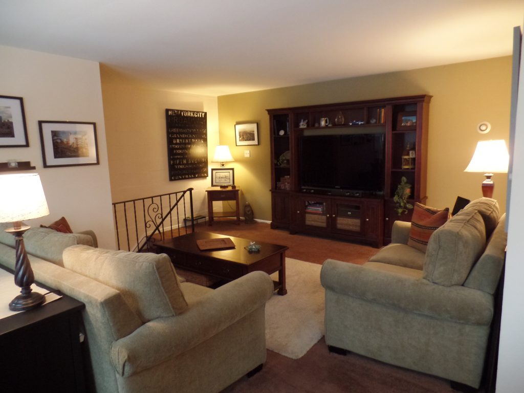 Sample Units Bethpage Park Apartments