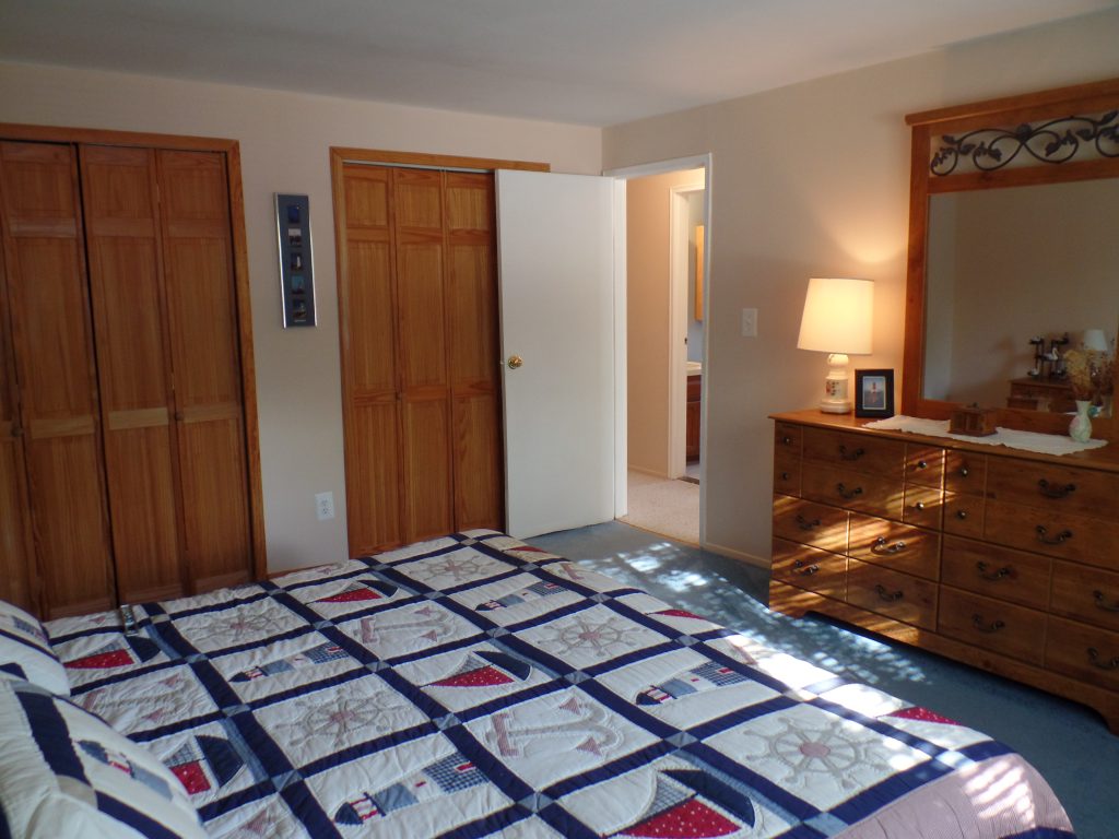 Sample Units Bethpage Park Apartments