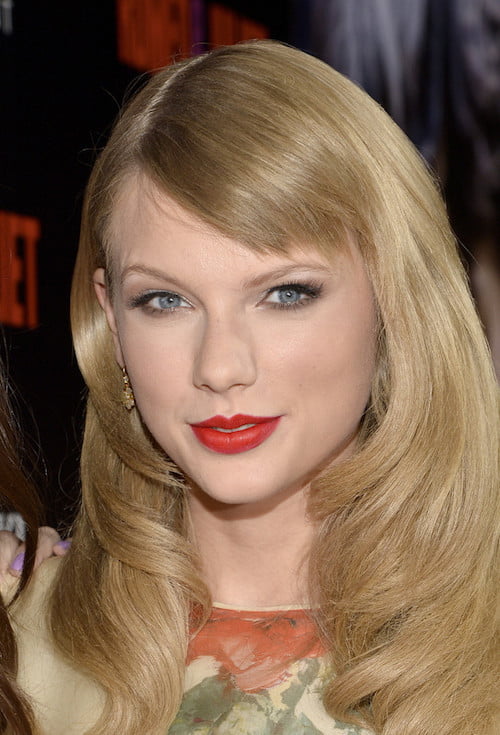 55 Hairstyles With Bangs and Fringes to Inspire Your Next