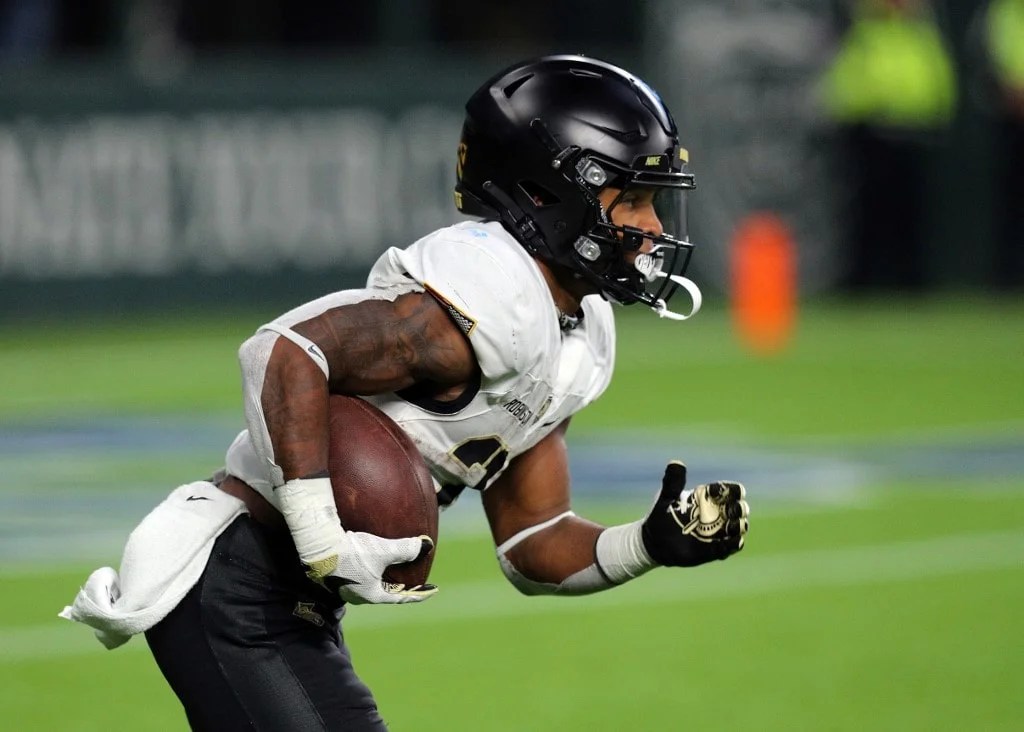 Army vs Navy Prediction, Stream, Odds & Picks Dec 10