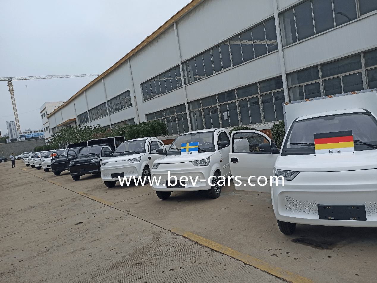 News Electric mini trucks — delivering goods from warehouses to homes