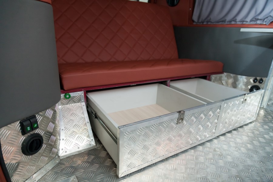 21 Small Camper Van Interior Ideas for a Comfortable and Convenient
