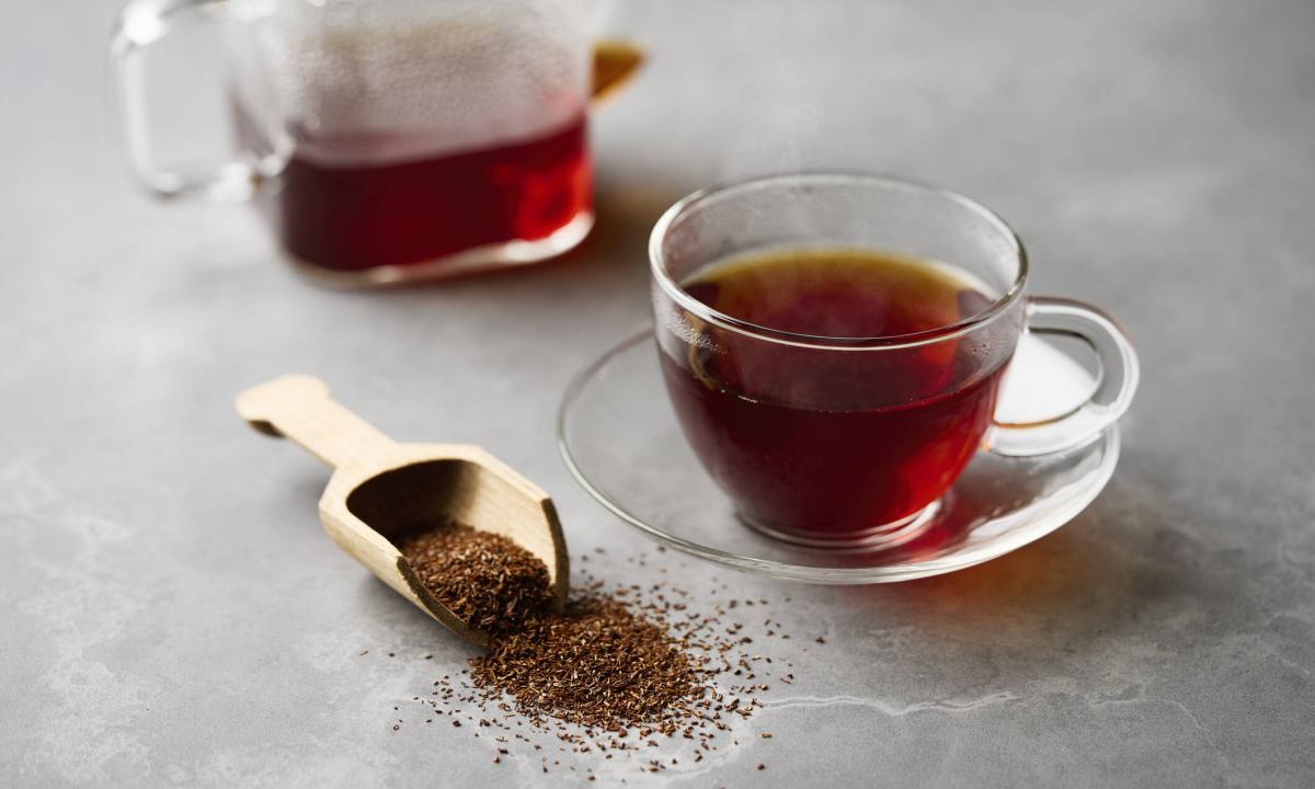 Descubre los beneficios del té rooibos y tómalo a diario Bezzia