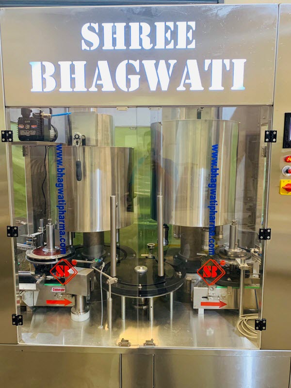 Screw Capping Machine Features, Components, and Applications