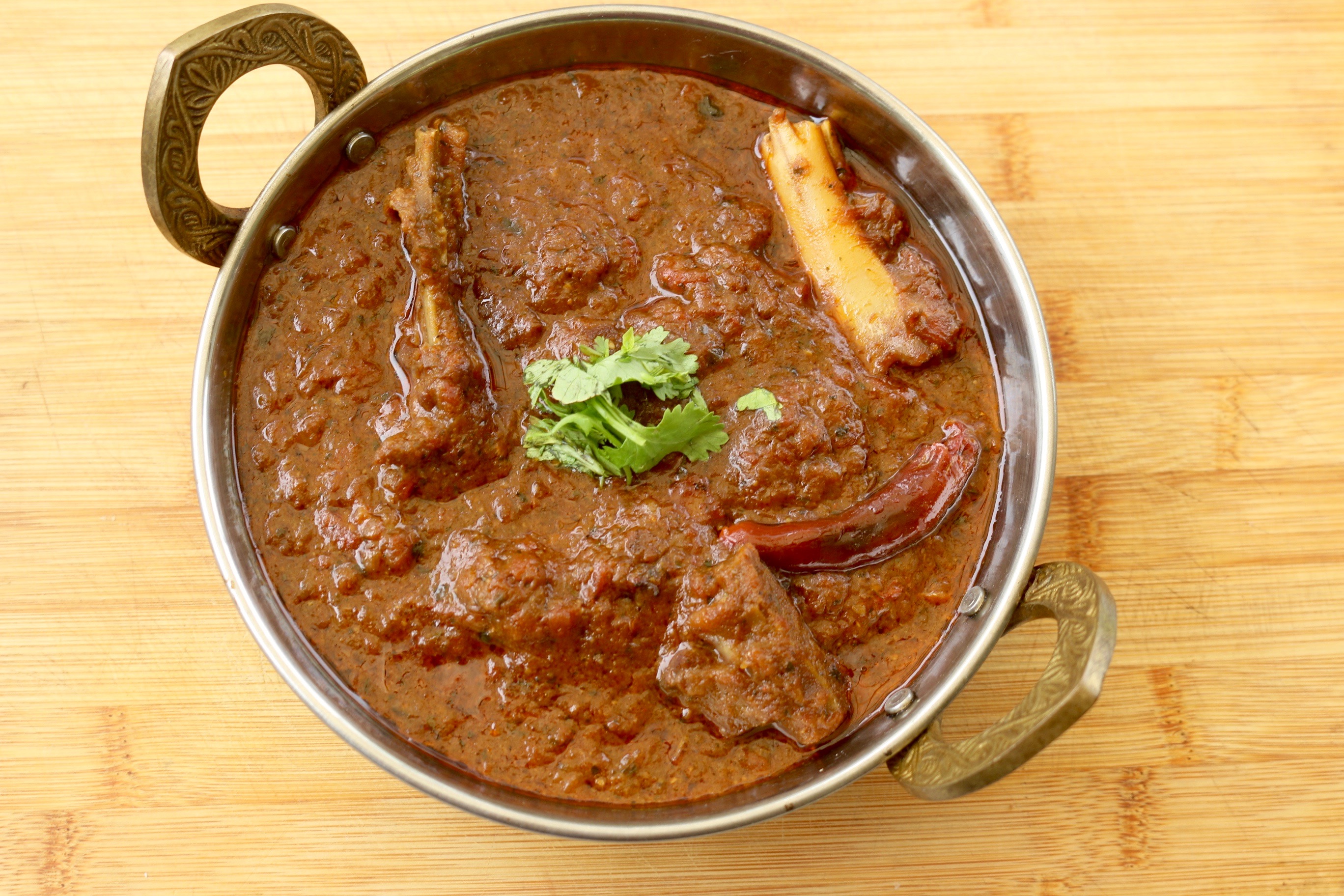 A superb mixture of flavors that meld together perfectly while simmering. Indian Chicken Curry Bharatzkitchen