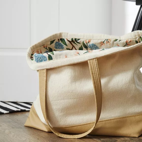 close-up tan canvas tote floral pattern inside