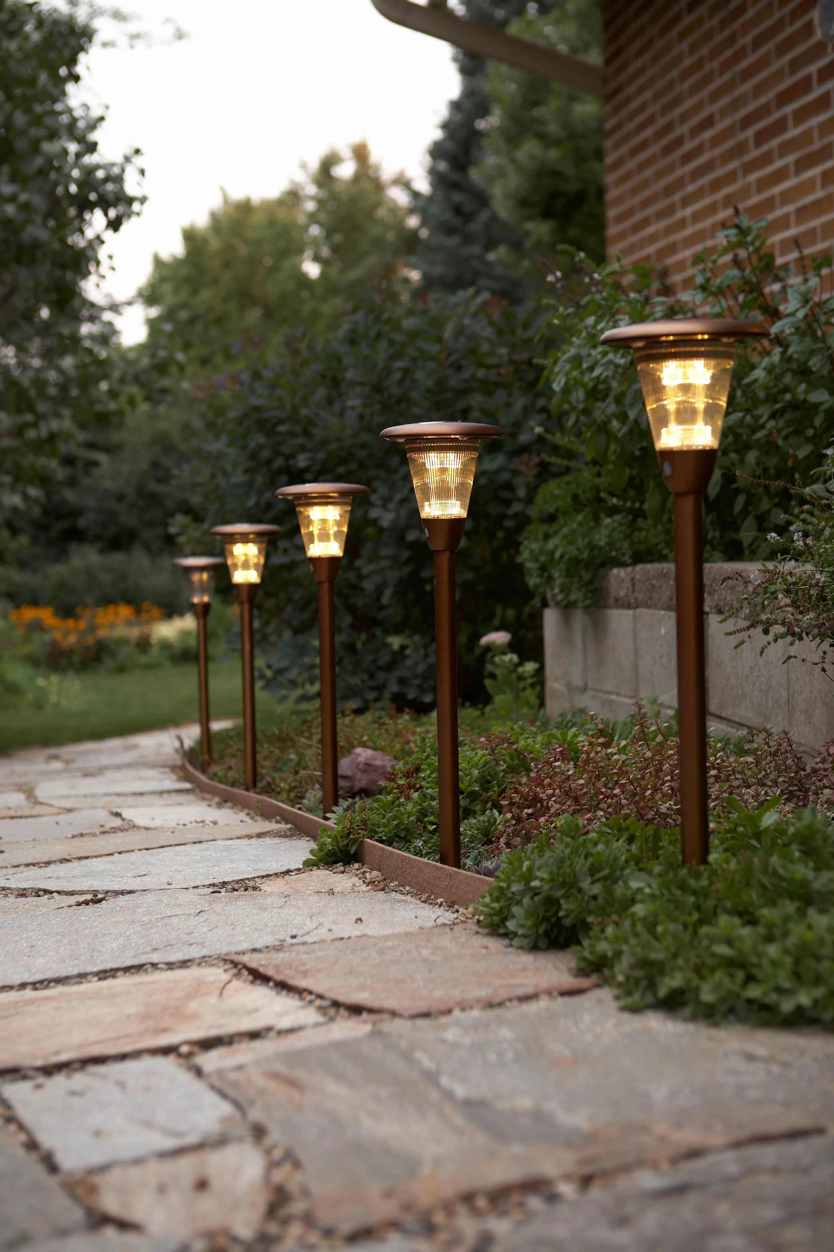 Garden lantern