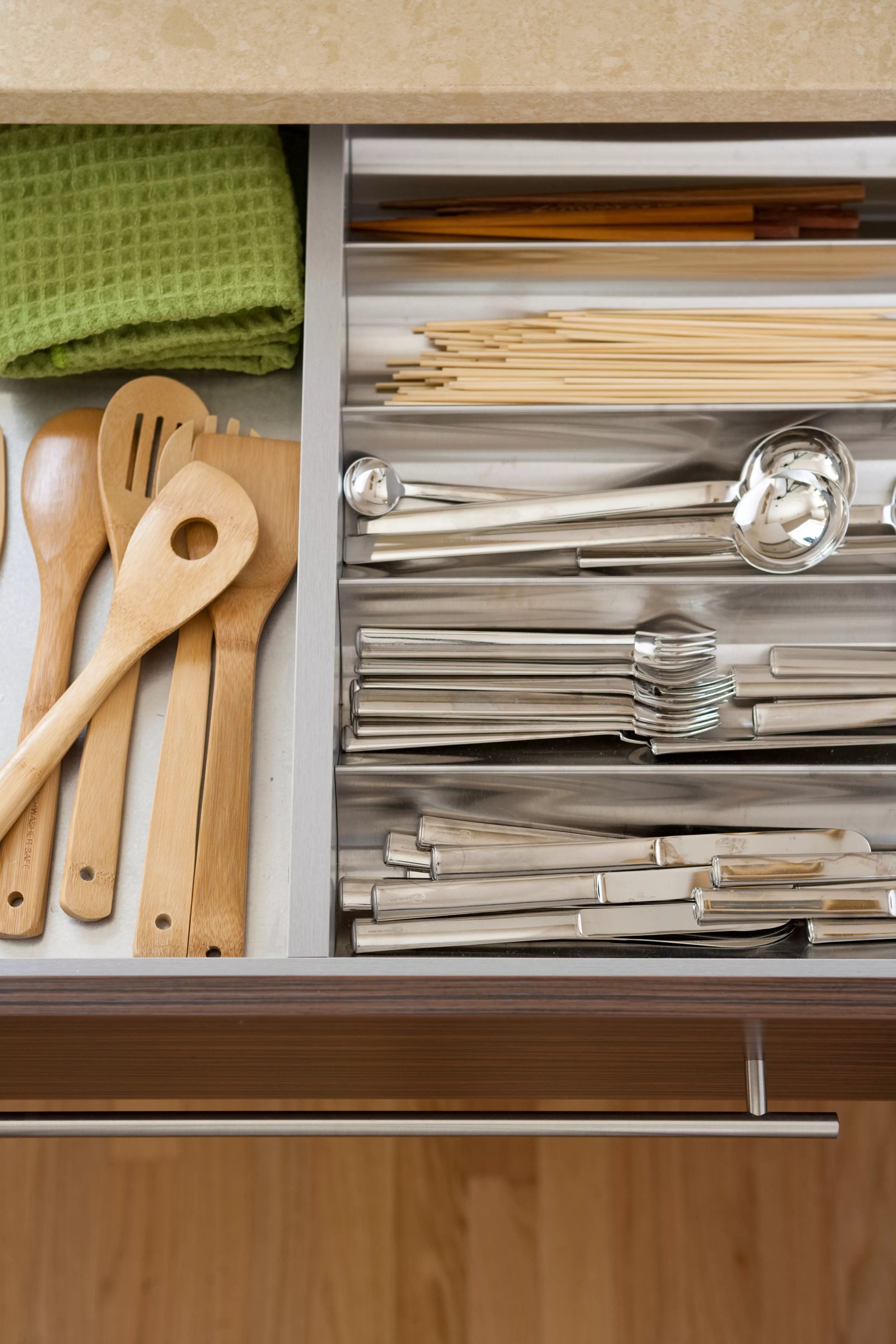 Convertible Drawer Organizer