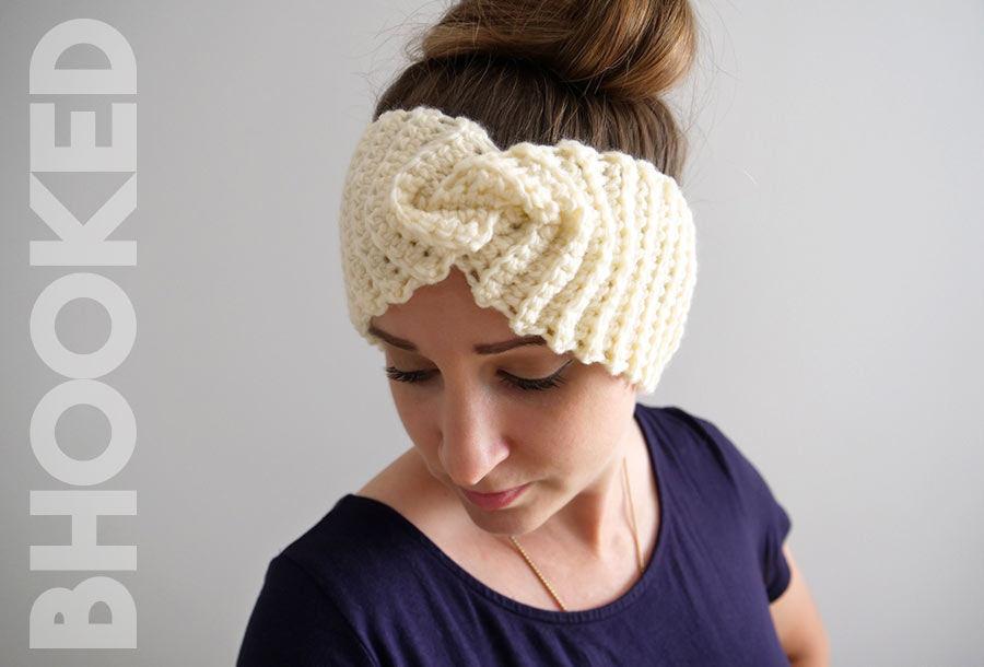 Simple Ribbed Crochet Headband Free Pattern & Tutorial from B.Hooked