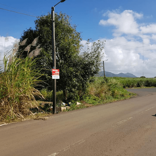 Residential Land for Sale at Valetta Bhoyroo Travel