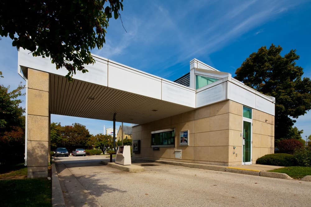 Bank Mutual Sheboygan WI Biesanz Natural Stone Wall Panels Biesanz