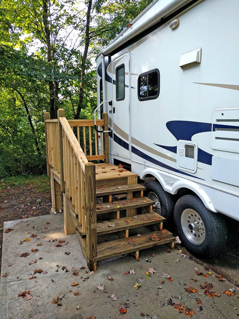 Guppy RV Big Bear Cabin Rentals Franklin NC