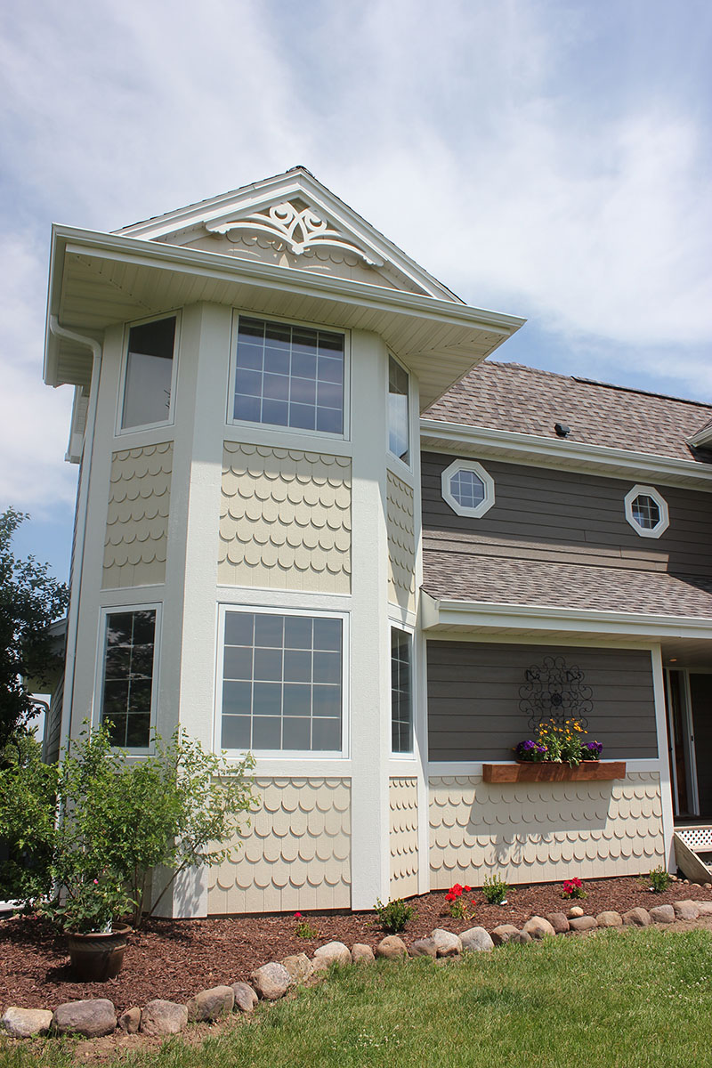 LP Smartside Montana Suede Siding White Trim Almond Scallop North